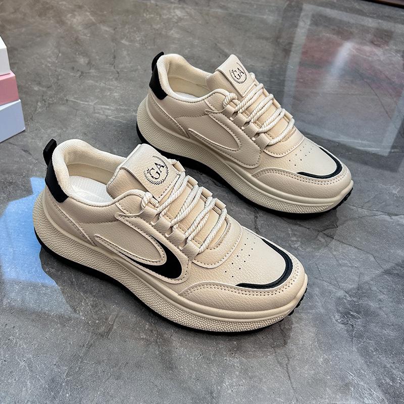 White Shoes for Students Women Trendy Autumn New Platform Height Increasing Breathable Casual Shoes Street Shot