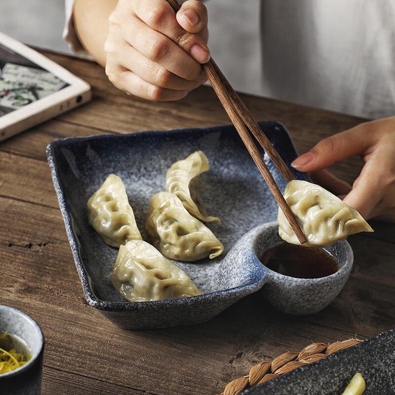 Квадратная тарелка для пельменей ZISIZ с блюдцем для соуса