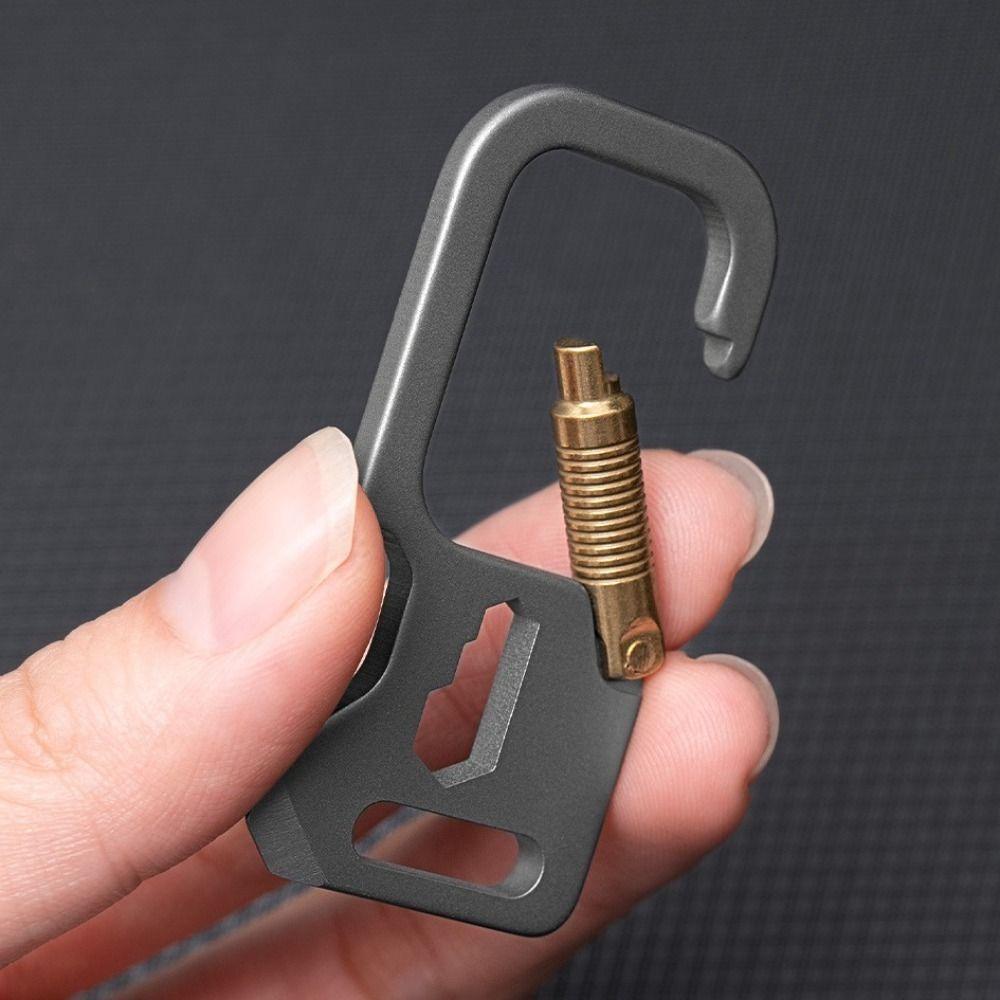 Титановый цинк Сплав цинка Автомобильный брелок Брелок Открывалка для бутылок Прочный Держатель для ключей Поход