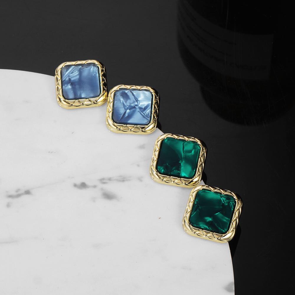Retro Square Metal Resin Large Exaggerated Stud Earrings for Women Classical Charm Trendy Jewelry