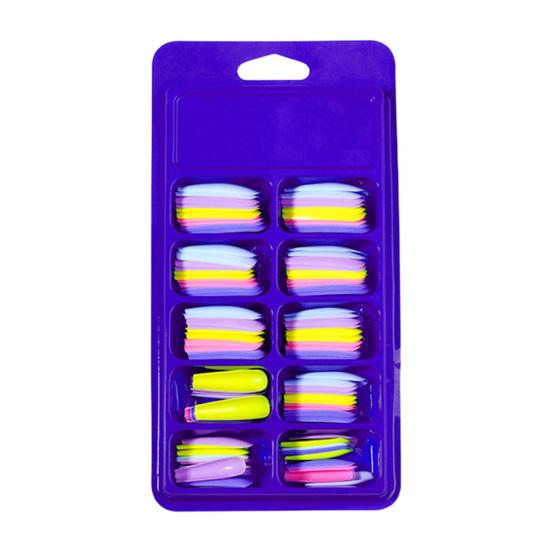 Накладные ногти из искусственного ногтя Стильные складные без следов Пластиковые накладные ногти Красочные носимые Невыцветающие искусственные ногти Накладки на искусственные ногти Поставка маникюрного салона