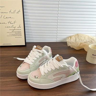 Маленькие белые туфли в стиле «свежесть», женские осенние спортивные кеды для скейтборда, новые универсальные повседневные кеды на платформе в ретро-стиле для женщин