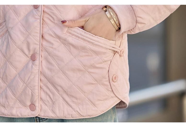 Spring 2025 Women's Lightweight Short Jacket - Stylish, Age-Reducing Solid Color for Middle-Aged Mothers