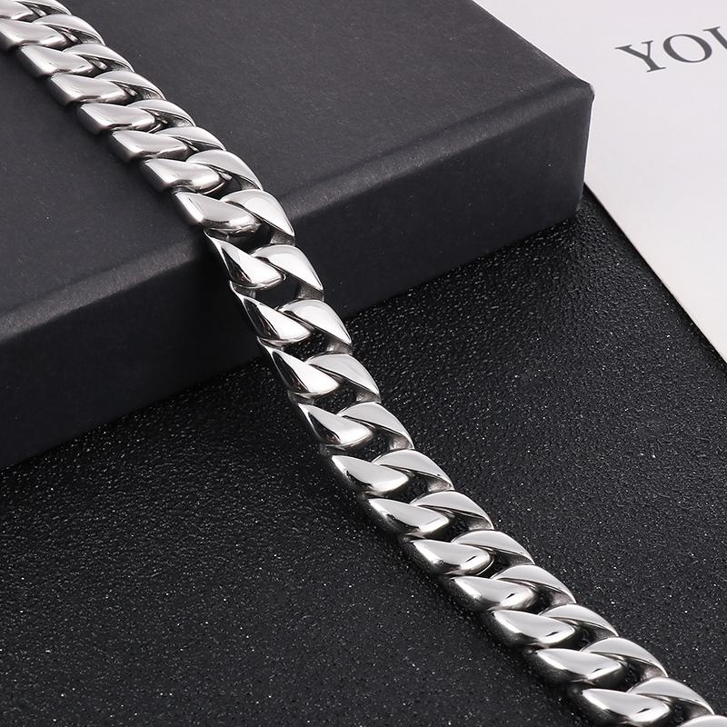 Mens Curb Chain Necklace 20-26 Inches 12MM Wide Long Necklaces For Men Best Friends Stainless Steel Jewelry Gifts For Birthday
