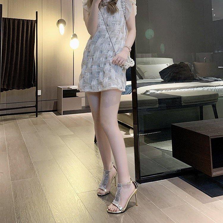 2025 summer fashion new one-word strap high-heeled women's sandals are good to match casual summer women's high-heeled sandals