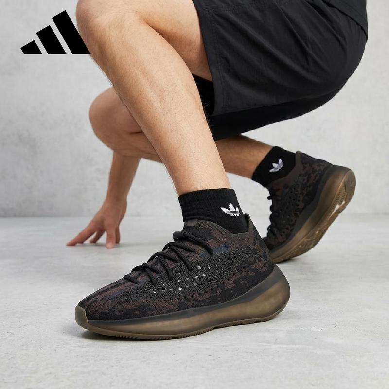 adidas Повседневные беговые кроссовки Yeezy 380