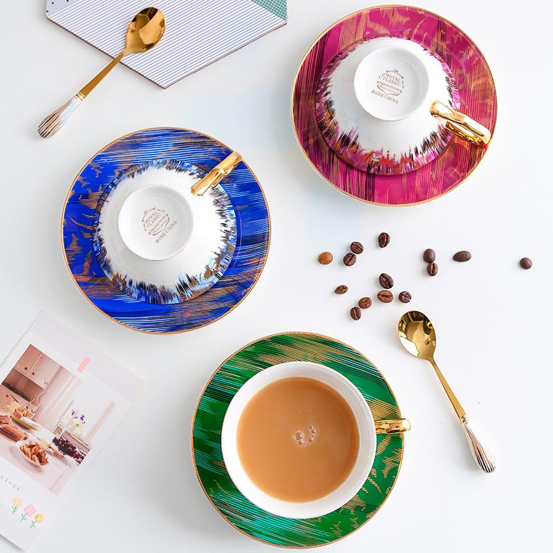 Европейский вход Lux Royal Bone China Кофейная чашка и блюдце Чашка послеобеденного чая, блюдо и ложка Выбор клубного кафе отеля