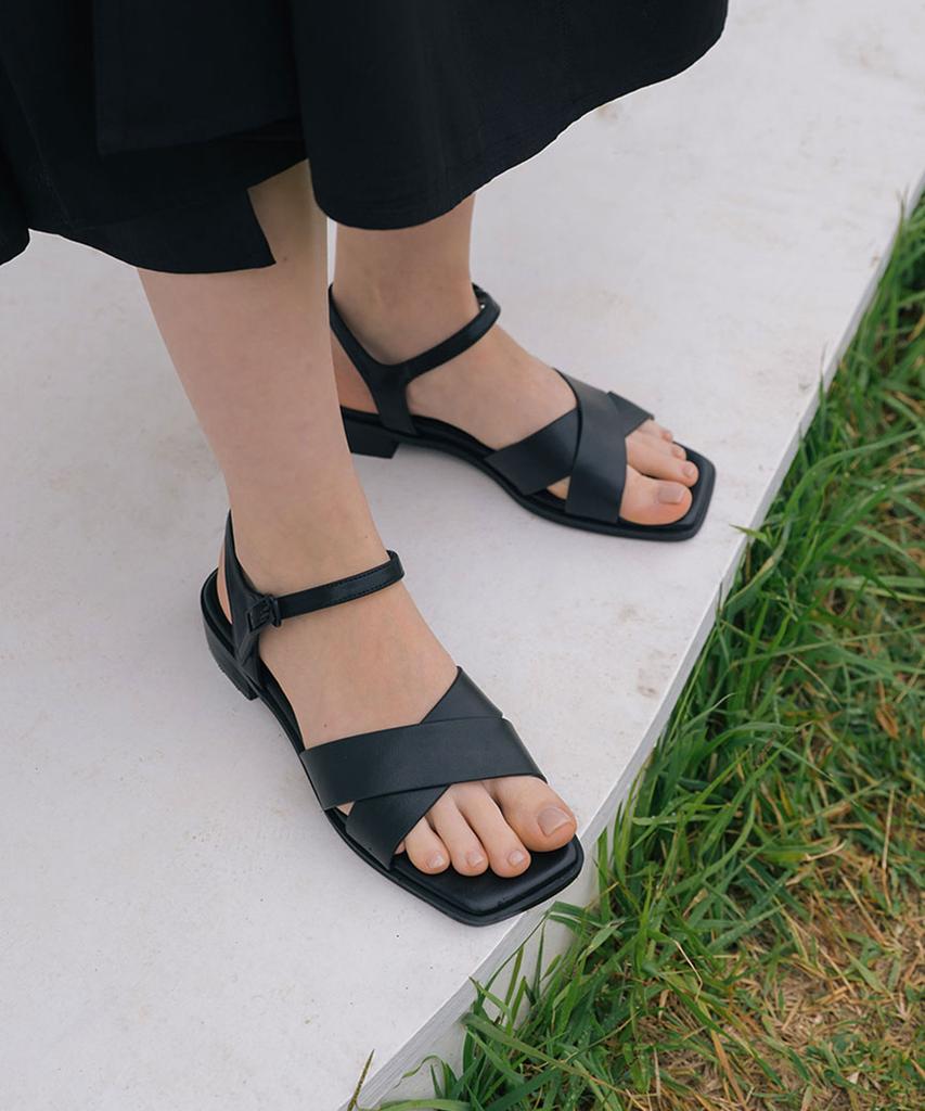 Сандалии на ремешках X-Strap Eiffelclassic E2136_ Белый Черный