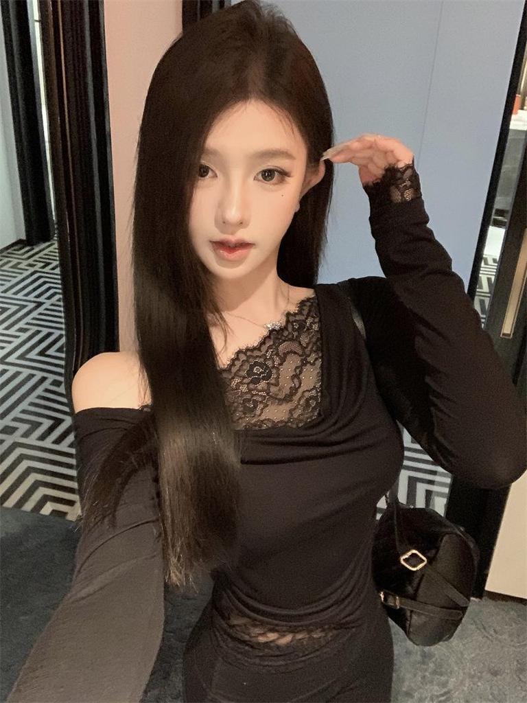 Pure & Sexy Lace Patchwork Slimming Long Sleeve Women's Top