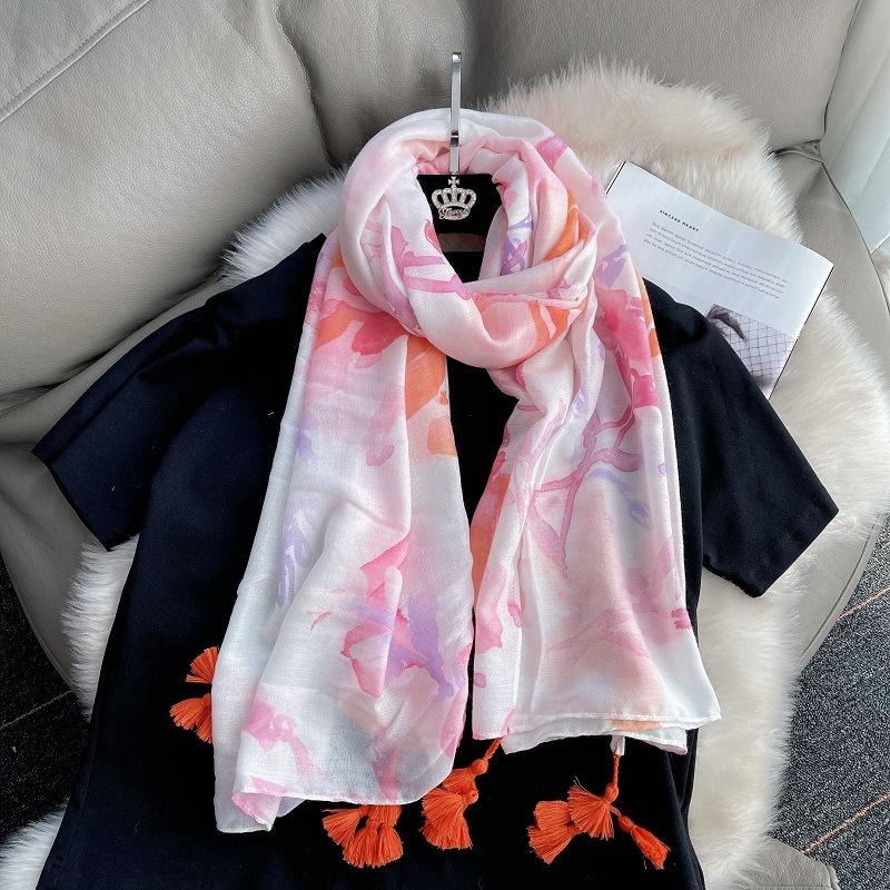 Fashion Brand Lovely Floral Tassel Viscose Shawl Scarf Ladies Soft Pashmina Hijabs and Wraps Foulard Muslim Sjaal 180*90Cm