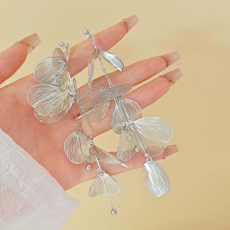 Модные длинные серьги-подвески с кисточками и лепестками для женщин, роскошные металлические серьги с кристаллами и полыми цветами, темпераментные серьги, свадебные циркониевые подарки