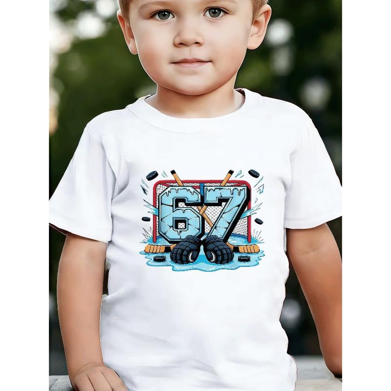 European sizes Size 67 Ice Hockey Sports Illustration T-Shirt Cool Black BackgroundSuitable for Boys Athletic Leisure