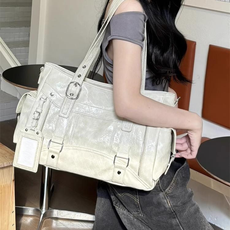 Sweet and Cool Wind Large Capacity Tote Bag 2025 New Trendy Personality Versatile Portable Uniform Bag Simple Y2K Shoulder Bag