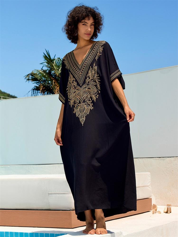 EDOLYNSA Шикарный черный кафтан с вышивкой золотой нитью размера плюс, платье с v-образным вырезом, 2024, женская летняя пляжная одежда, купальник, свободный кафтан Q1685