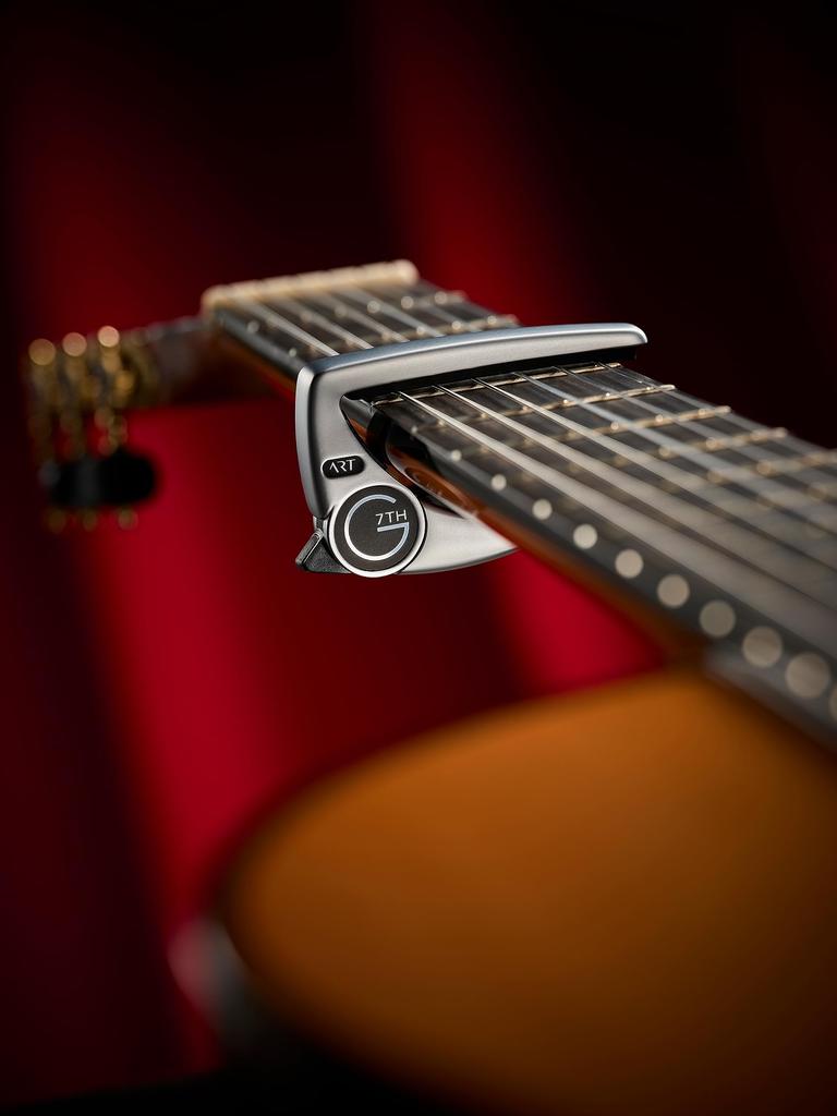 Каподастр G7th G7TH PERFORMANCE 3 ART CAPO CLASSIC для классической гитары с функцией ART для застежек