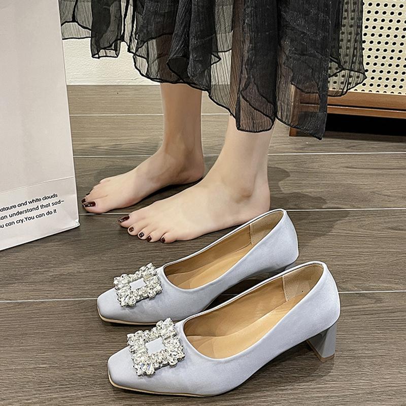 Модные женские туфли на низком каблуке с кристаллами, дизайнерские туфли с квадратным носком, осень 2024, новые модные туфли для ходьбы, туфли-лодочки, трендовые женские туфли Zapatos