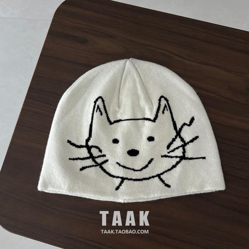 Cute kitten wool hat women's autumn and winter warm headgear showing face small knitted hat men's cold hat