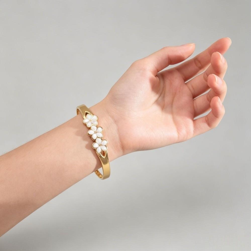 Enamel Design Enamel Flower Buckle Bracelet Flower Pattern Women's Bracelet Women Daily Wear