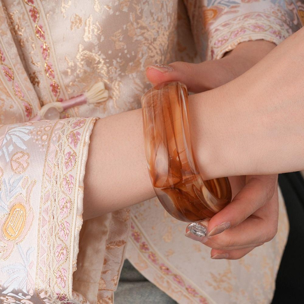 Resin Round Wide Bracelet Exaggerated Retro Geometric Bangle Irregular Acrylic Bangle  Daily