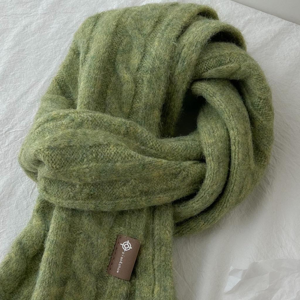 Новый вязаный шерстяной вязаный кашемировый шарф для женщин и пар, новый универсальный однотонный шарф для зимы