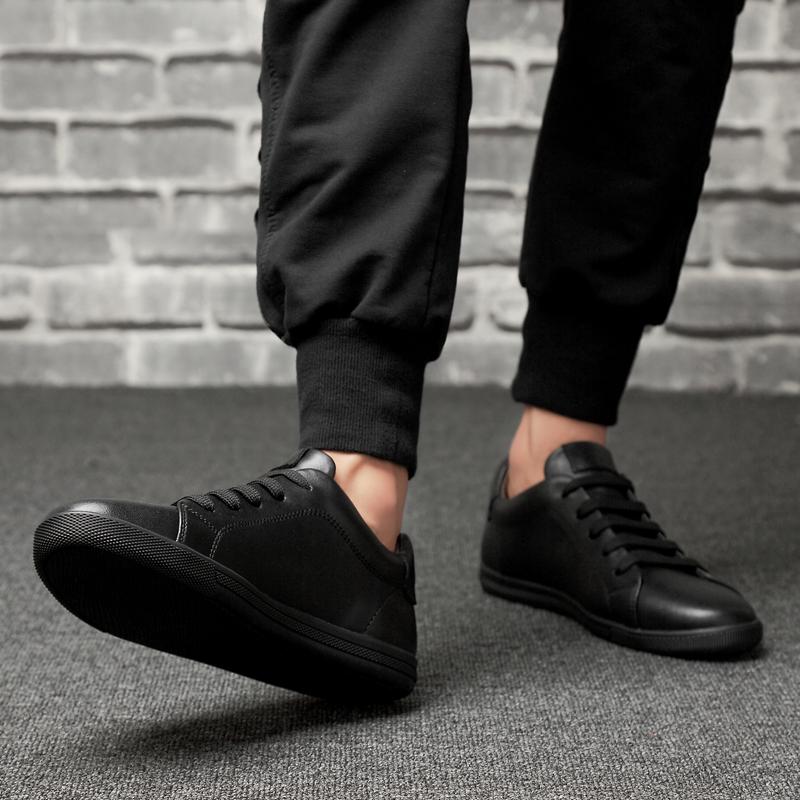 Fashion Outdoor Casual Men's Lace-Up Sports Shoe Comfortable And Classic Low-Top Flat Shoe Versatile Durable And Anti-Slip Walking Shoes