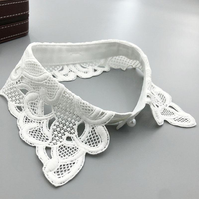 Lace Fake Collar Tie Women White Hollow Detachable Collar Lapel Shirt Blouse Top False Collar Woman Necklace Clothes Accessory