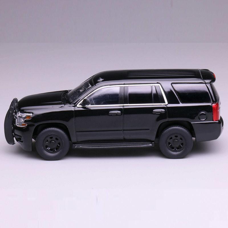 596 1:64 Chevrolet Tahoe PPV Скрытая Полицейская Версия Модель Внедорожника из Сплава В Наличии Коллекционная Игрушка Полицейская Машина и Машина Экстренных Служб