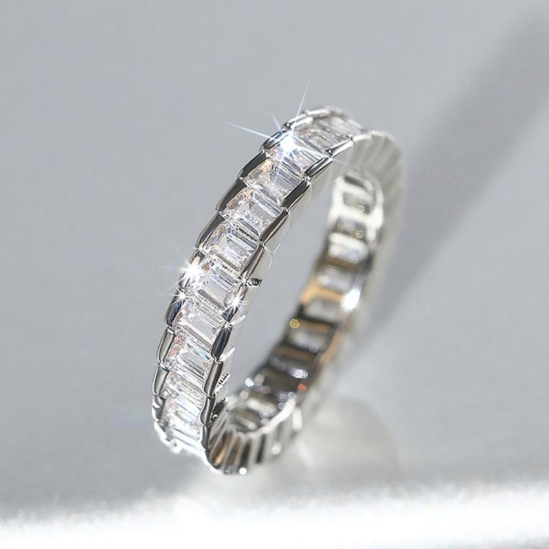 Huitan Trendy Luxury Promise Rings Women Eternity Помолвочные свадебные украшения Цветное ослепительное геометрическое кольцо с кубическим цирконием