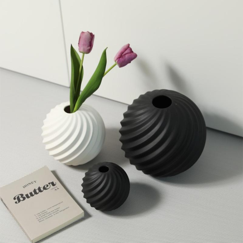 Round Black Ceramic Vase Round Wrinkled Flower Pot Flower Vase Floral Accessories Flowerpot Home Decoration Accessories