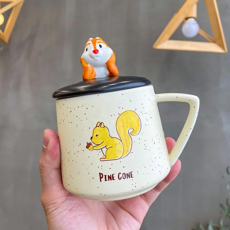 Кружка с изображением белки и крышкой-ложкой Кружка, которая понравится детям Разноцветные кружки Чашка Посуда для питья Кухонный инвентарь Подарок Рождественский подарок Gif