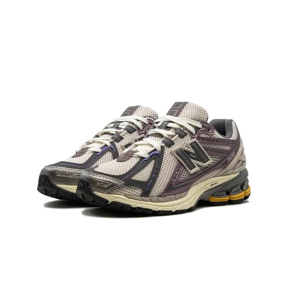 New Balance 1906R Licorice