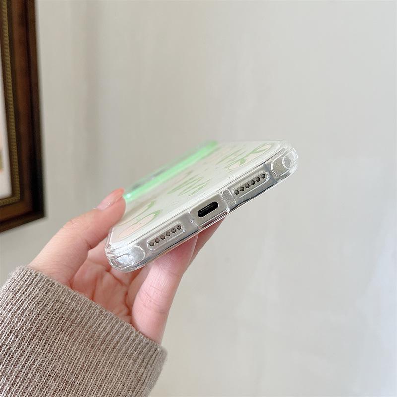 Зеленое яблоко Подвеска для iPhone 17, 16 Pro Max, 15, 14 Чехол для телефона - Свежий и Блестящий
