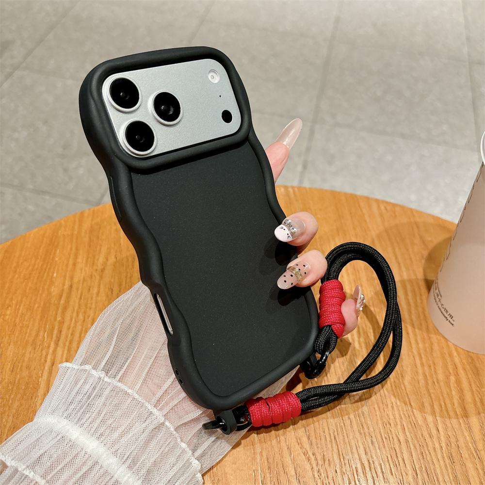 Волновой Мягкий Силиконовый Чехол-Ремешок для Телефона для iPhone 16 17 18 Pro Max 17Pro 15 14 13 Однотонная Матовая Задняя Крышка с Ремешком на Запястье