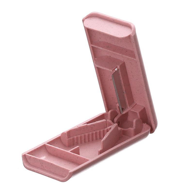 Пластиковый прямоугольный таблеткорез с лезвием и разделителем для таблеток