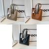 2023 New Arrival Vintage Style Minimalist Shoulder Bag With Large Capacity For Daily Use
