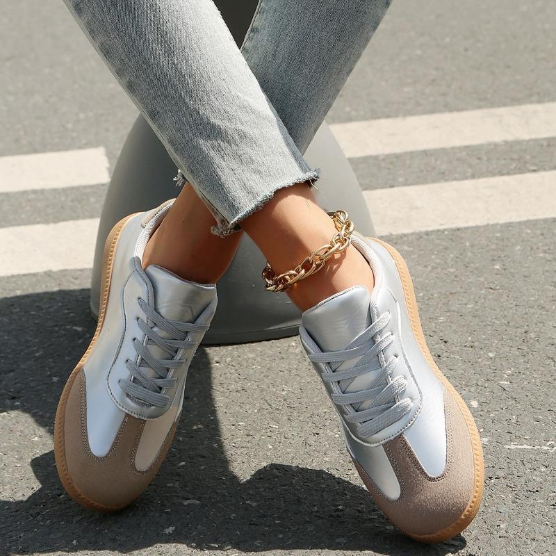 2024 Цветовая гамма Круглый носок Неглубокий носок Женские вулканизированные туфли Шнуровка Плоский каблук Неглубокий носок Удобная женская обувь