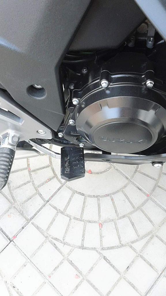 Suzuki GSX250R DL250 GW250 V-Strom250 Magnifier CNC Aluminum Brake Pedal Expansion Base Expansion Plate (GSX-250R, Black)