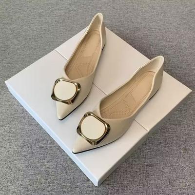 Туфли-лодочки женские с мелким вырезом 2025 весна новые универсальные четырехсезонные остроносые одинарные туфли мягкая подошва квадратная пряжка женская обувь удобные туфли Doudou