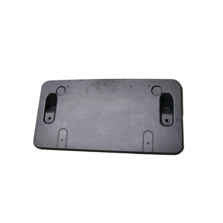 95B807287A - Держатель переднего номерного знака для Macan 2018 года