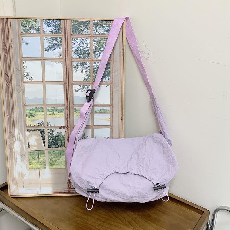 Large Capacity Wide Shoulder Strap Canvas Bag Crossbody Bag Women's Niche Design Pleated Dumpling Bag Shoulder Bag