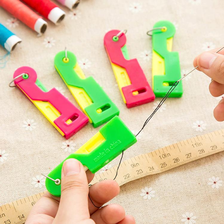 1~10PCS Elderly Guide Needle Threader Automatic Easy Device Hand Machine Sewing Thread Punch Stitch Accessory ToolRandom Color