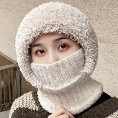 Шапка с гибкой регулируемой лицевой частью, плюшевым помпоном, утолщенной флисовой защитой, однотонная, трехслойная