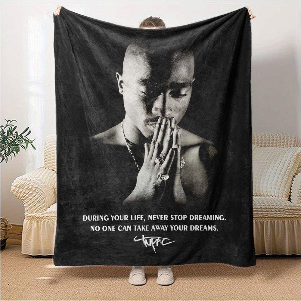 1 шт. Плед в стиле хип-хоп 2Pac, мягкий, легкий, для всех сезонов, универсальный плед для дивана, кровати, офиса и пикников, в французском стиле с культовыми обложками альбомов и цитатами