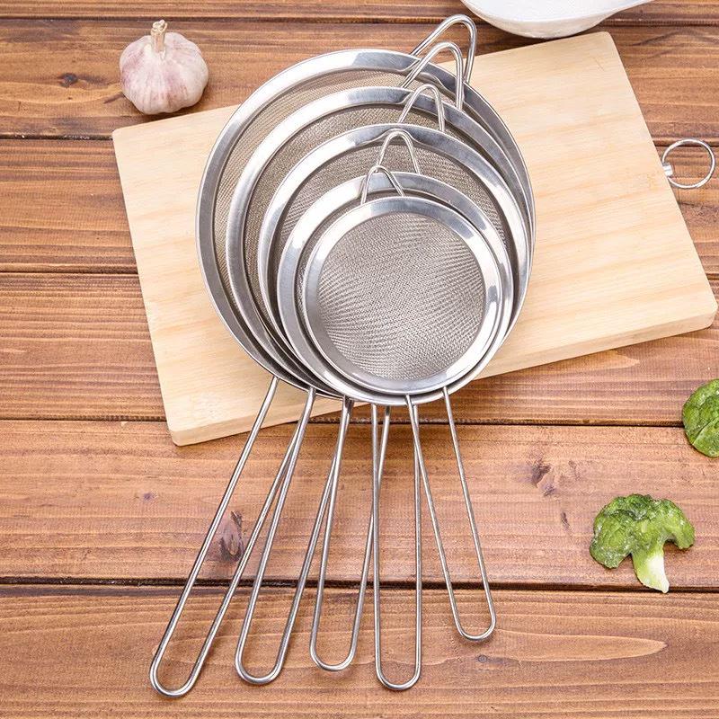 Stainless Steel Handheld Sieve and Oil Scoop for Flour, Juice, Soy Milk, and Baking