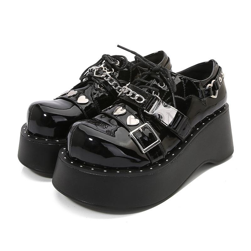 Женские туфли-лодочки Mary Jane Derby с металлическим украшением на платформе и плоском каблуке Женская обувь на танкетке Лолита Готика Харадзюку Панк Обувь