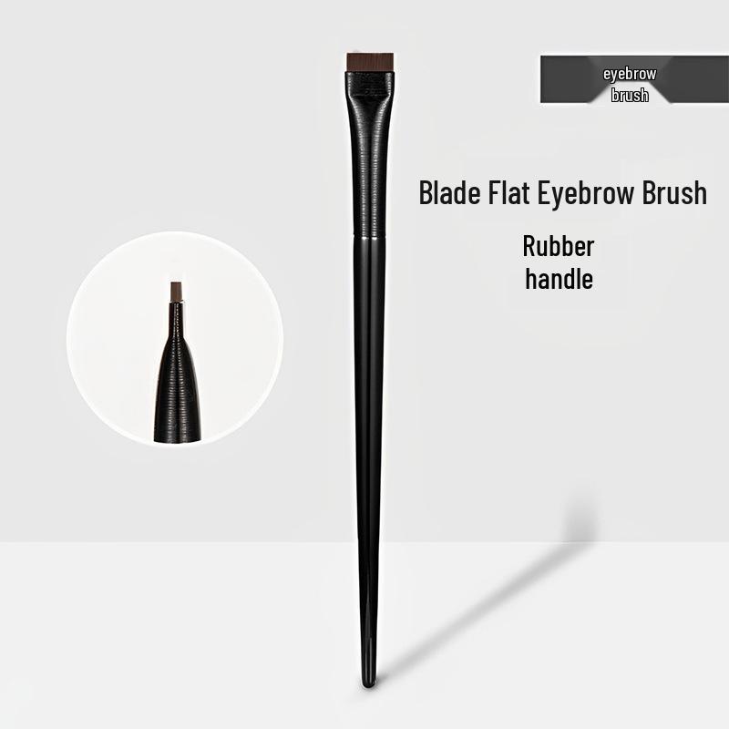 Ультратонкая плоская скошенная кисть для подводки, бровей и теней