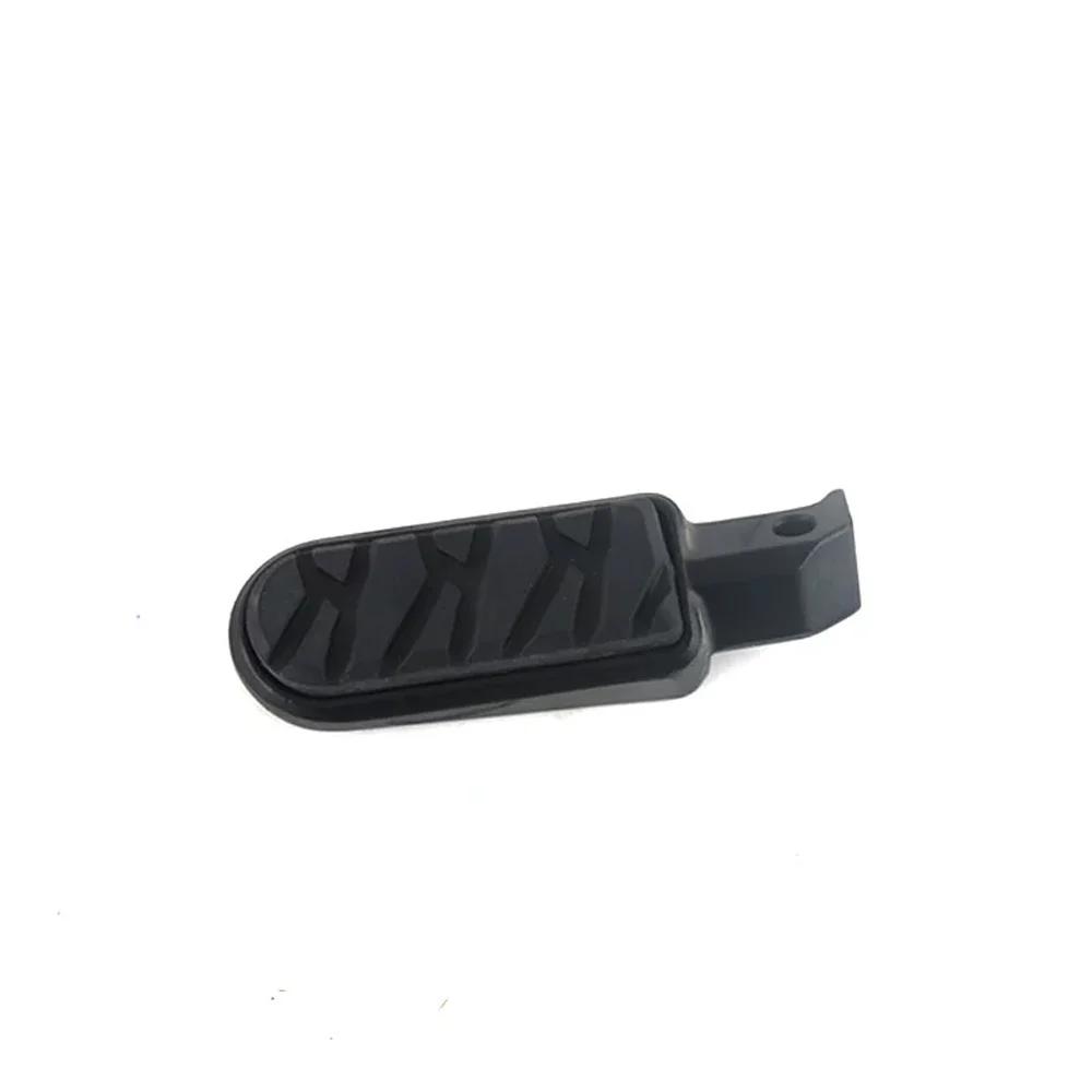 FOR CFMOTO CF800MT 800MT 700CL-X Motorcycle Parts Front and Rear Pedals Suitable for CFMOTO CF800MT MT800 CF800-5 700CL-X