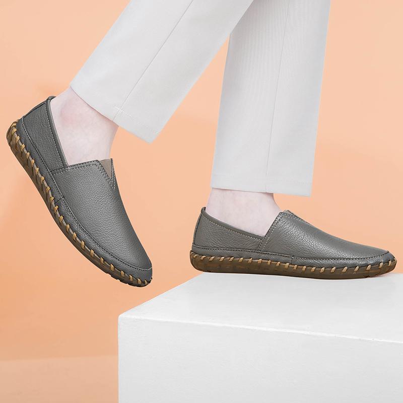 Модная обувь из натуральной кожи для мужчин. Повседневная обувь. Ультралегкие мужские мокасины с мягкой подошвой. Дышащие удобные туфли на плоской подошве. Прогулочная обувь.