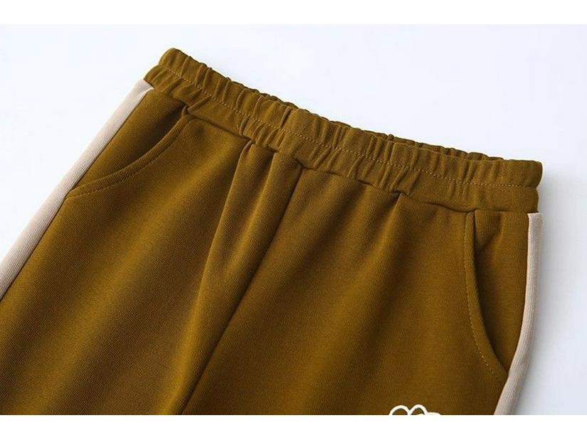 Элегантная осенняя спортивная одежда: Стильный костюм для мам среднего возраста, 50-60 лет, Премиум полный комплект