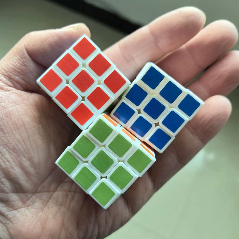 3 шт. Мини Кубик 3x3x3 3 см Подарки на вечеринку на День Рождения Рождественские носки Подарки Школьные награды Приз в класс Детям